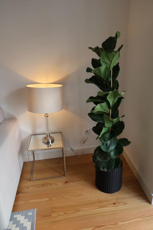 Apartment Loving Chiado Lissabon